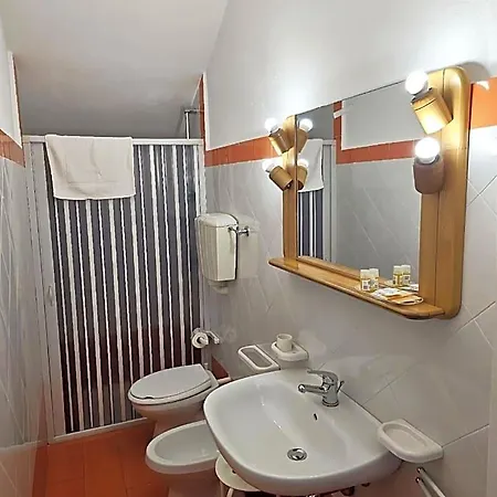 Alba Chiara 4*