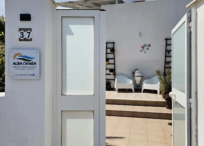 Alojamento de Acomodação e Pequeno-almoço Alba Chiara 4*